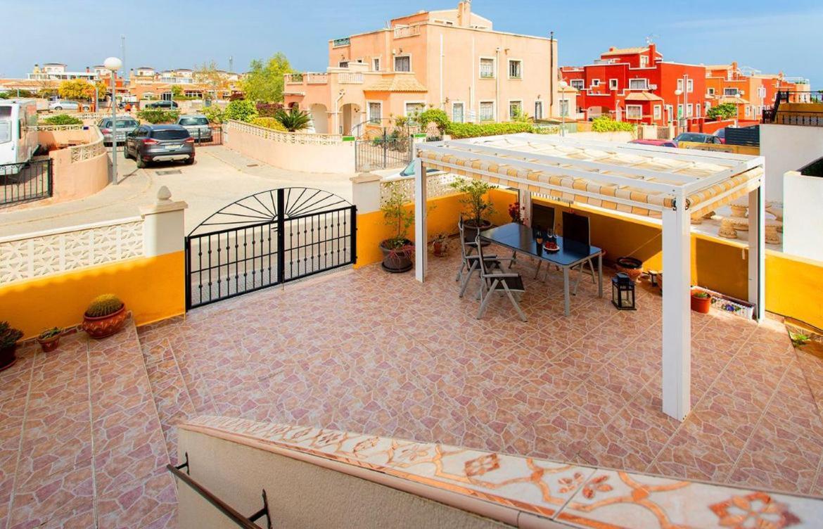 לוס מונטסינוס Bungalow La Herrada מראה חיצוני תמונה