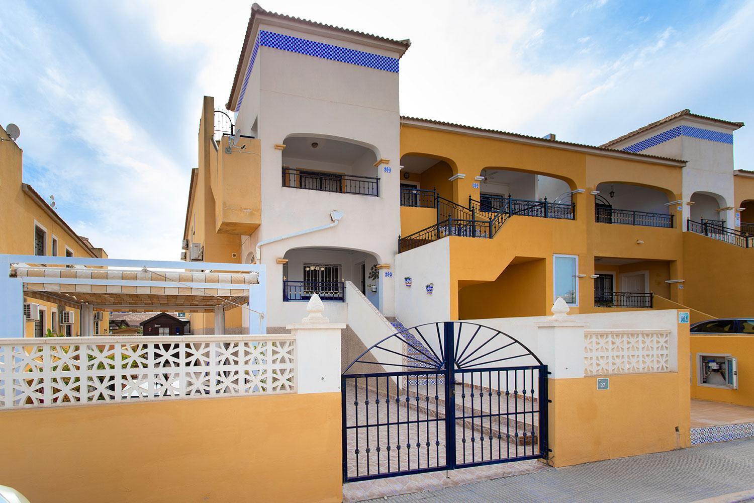 לוס מונטסינוס Bungalow La Herrada מראה חיצוני תמונה
